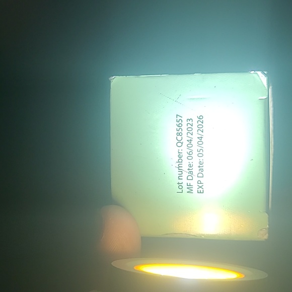 NIFEISHI, SCALP AND HAIR OIL - Picture 5 of 5